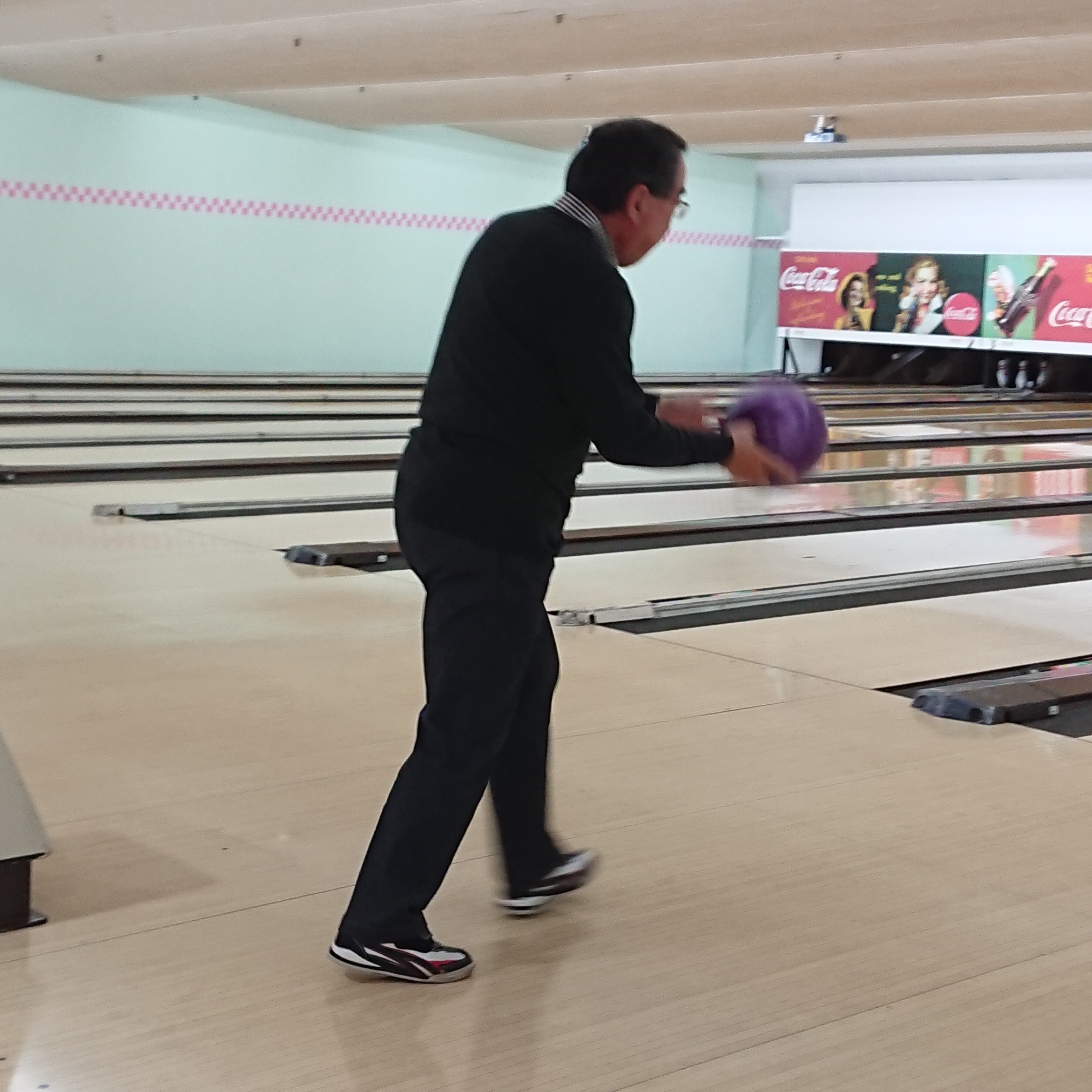 レッツ！ボウリング！ 【熊本の黄色い印刷屋】株式会社愛光社 Aikosha Printing